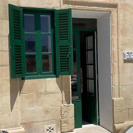 Stylish Typical Maltese Getaway Close To The Sea Σλιέμα Εξωτερικό φωτογραφία